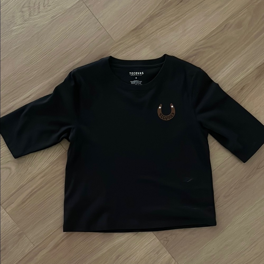 Tecovas Black Tee with Horseshoe Detail